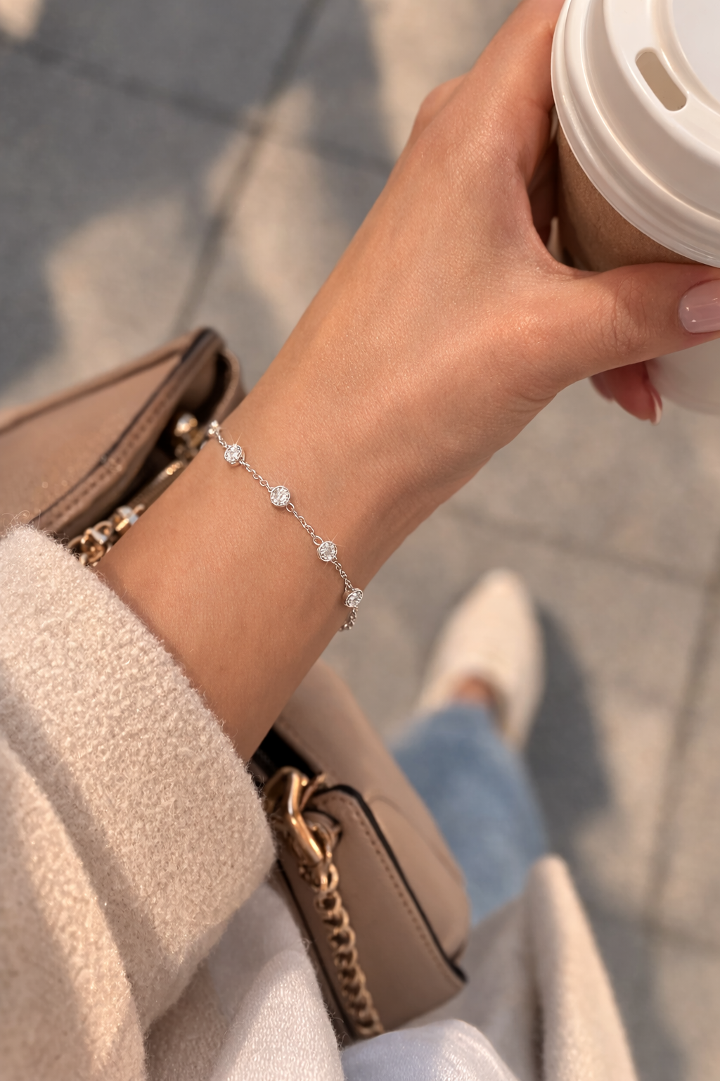 925 Sterling Silver Moissanite Halo Bracelet – Elegant Adjustable Crystal Design